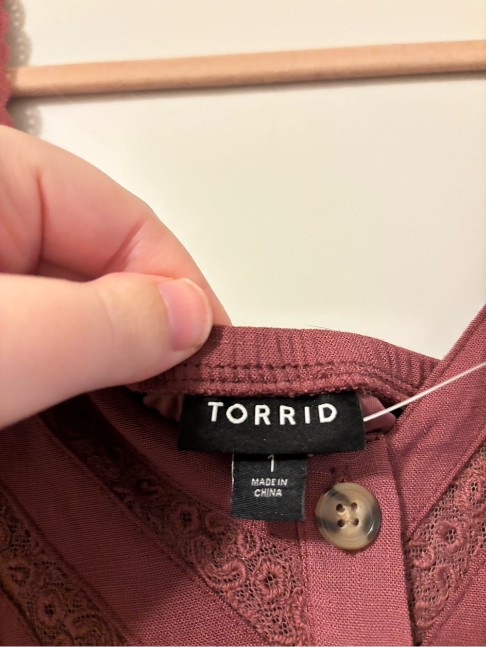 torrid Dusty Rose Button-Front Lace-Trim Camisole - Picture 2 of 2